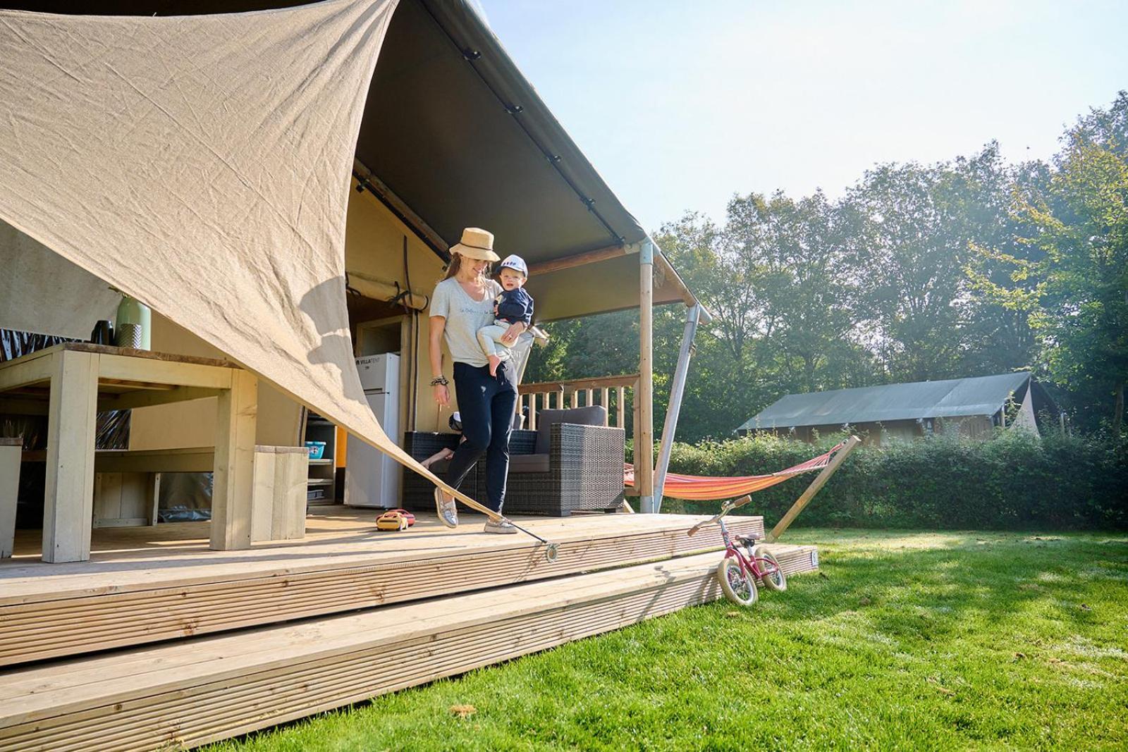 Hotel Glamping Twente Denekamp Exterior foto